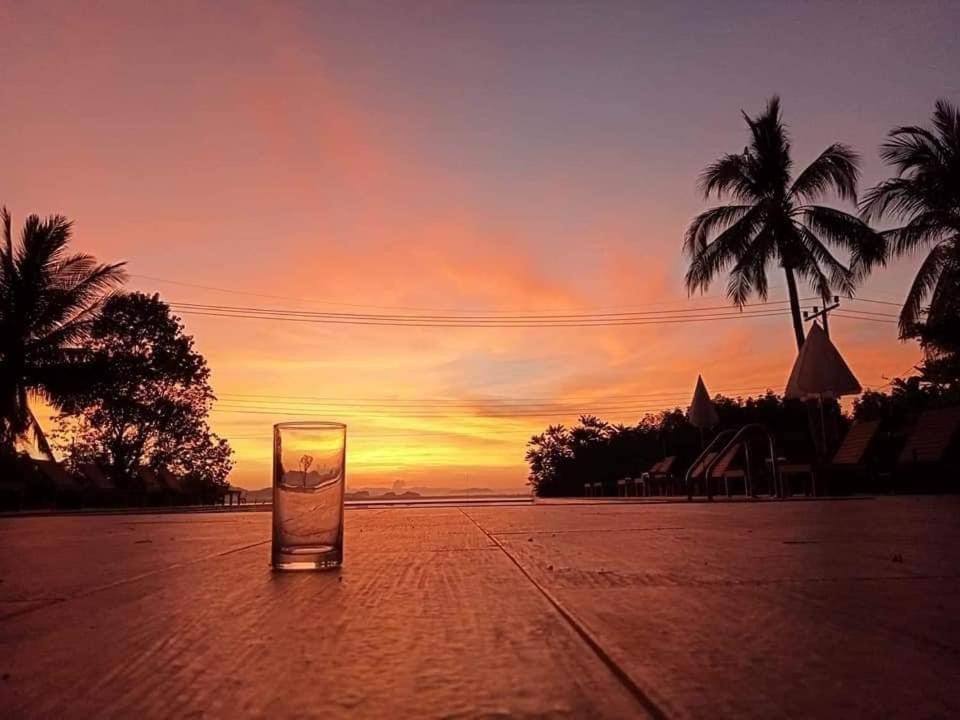 Kohmook The Sun Great Resort Ko Mook Exterior foto