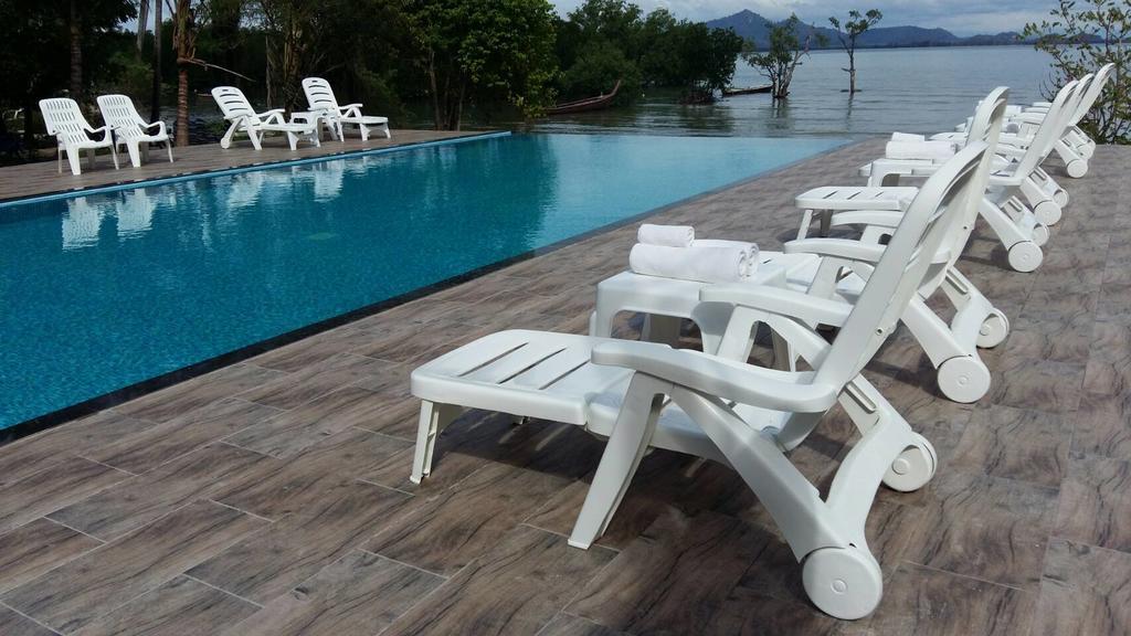 Kohmook The Sun Great Resort Ko Mook Exterior foto